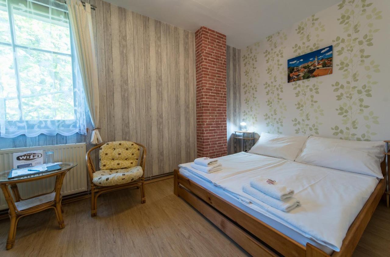 Penzion Na Spicaku Cesky Krumlov Luaran gambar